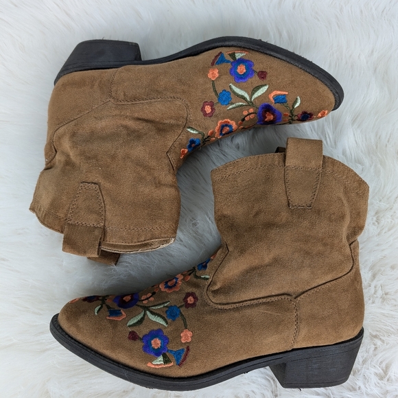 Mudd embroidered mini slouch ankle boots, women's size 9, brown - Picture 6 of 9